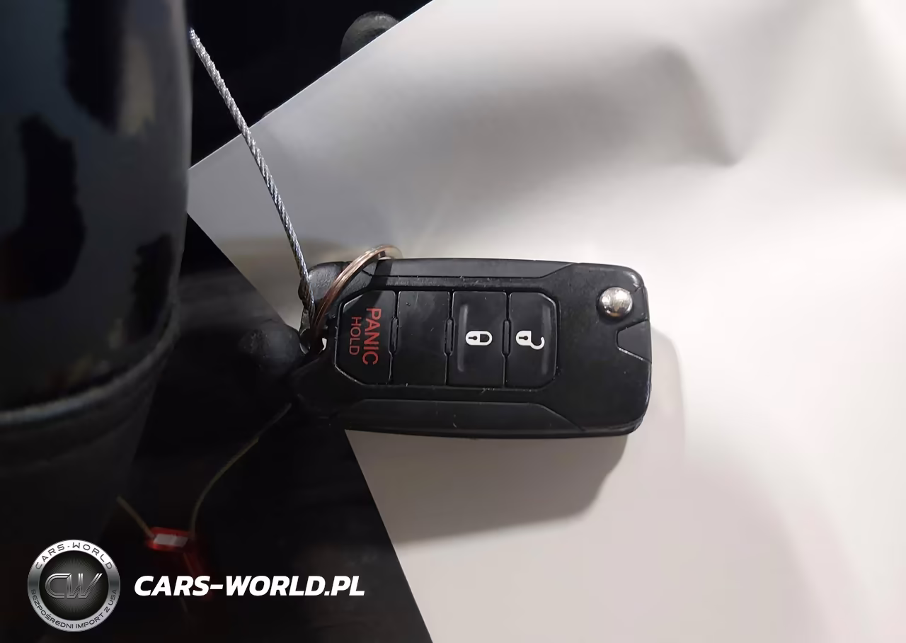 2015 Jeep Renegade Latitude VIN:ZACCJBBTXFPB40346 - 11