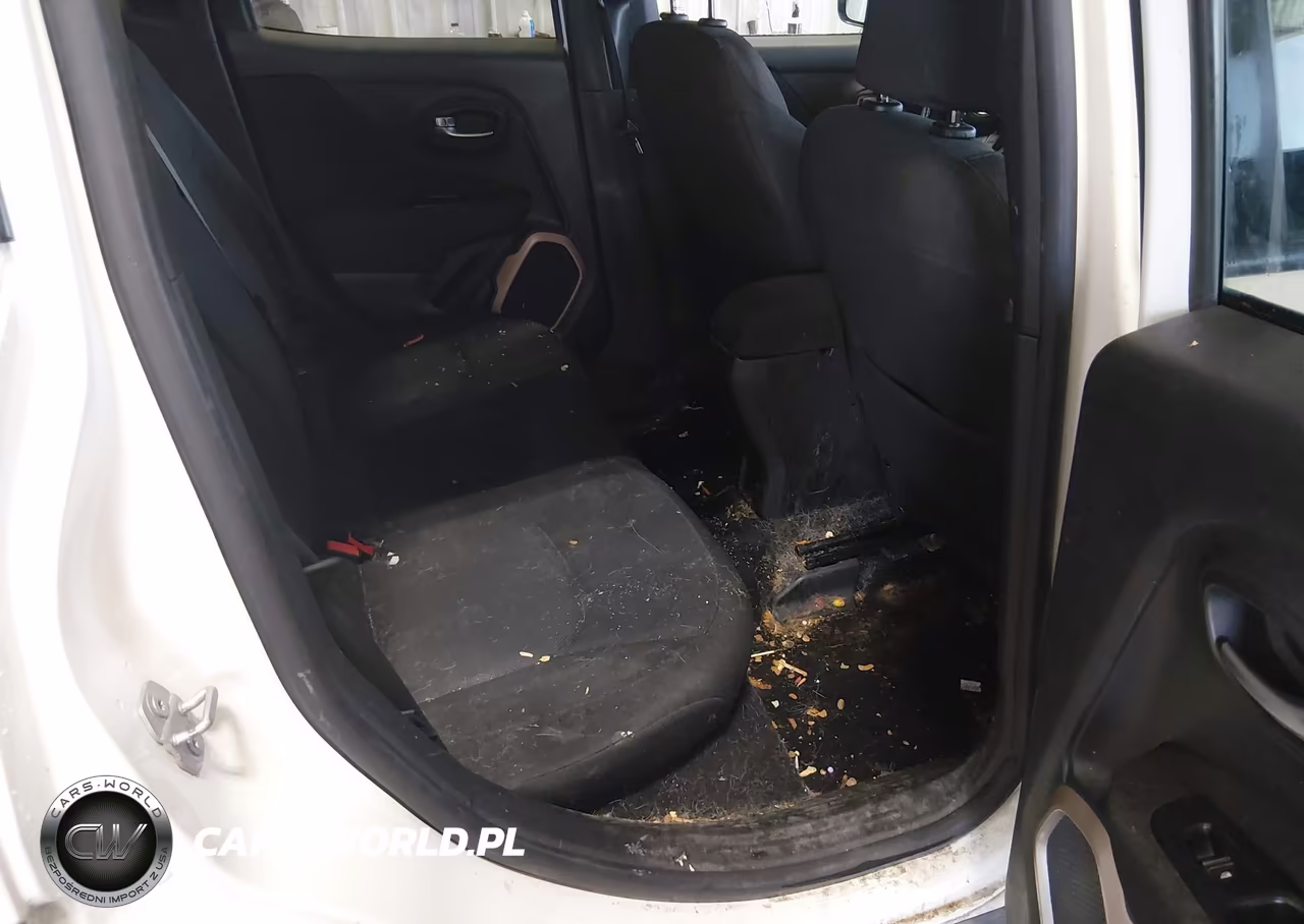 2015 Jeep Renegade Latitude VIN:ZACCJBBTXFPB40346 - 8