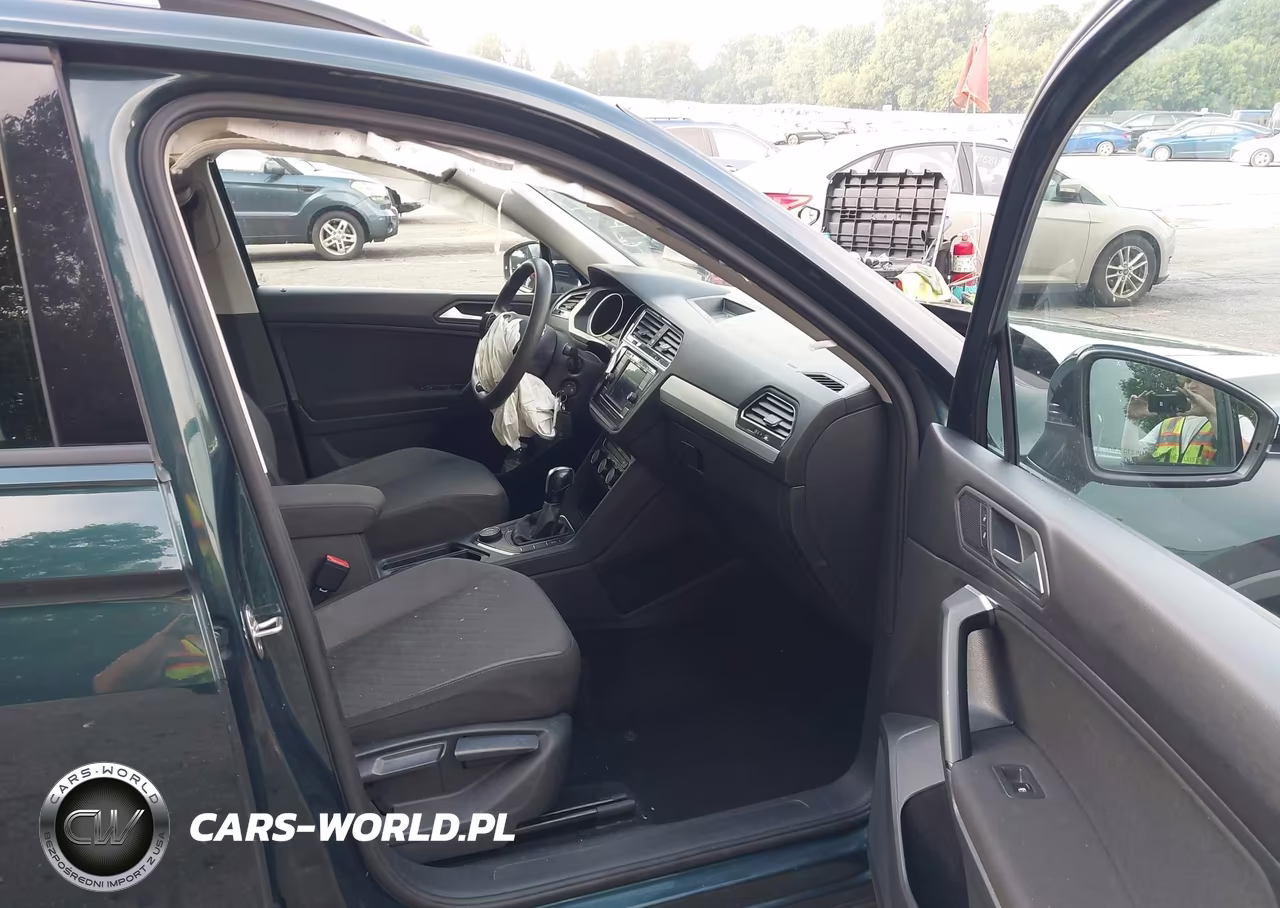 2019 Volkswagen Tiguan 2.0T S VIN:3VV0B7AX2KM065027 - 5