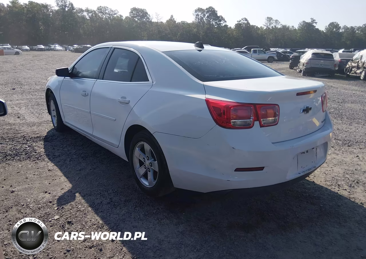 2013 Chevrolet Malibu Ls VIN:1G11B5SA4DF259359 - 3