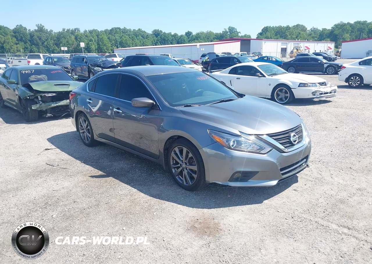 2018 Nissan Altima 2.5 Sr – zdjęcie 1 z 16