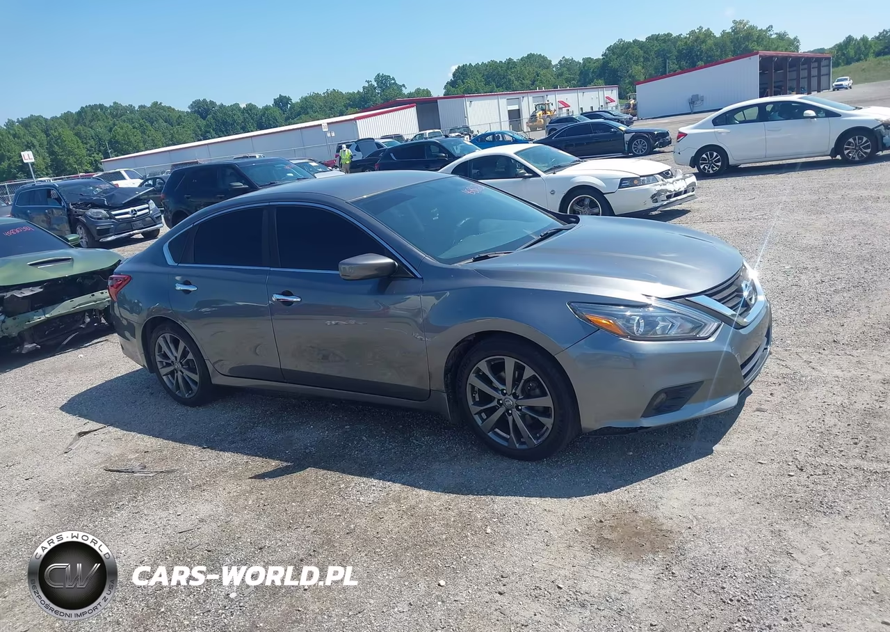 2018 Nissan Altima 2.5 Sr VIN:1N4AL3AP3JC267440 - 13