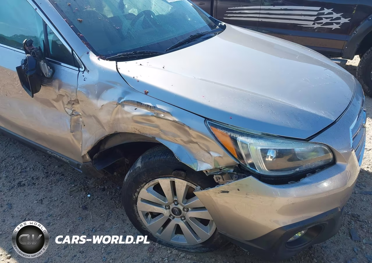 2016 Subaru Outback 2.5I Premium VIN:4S4BSBHC4G3319497 - 6