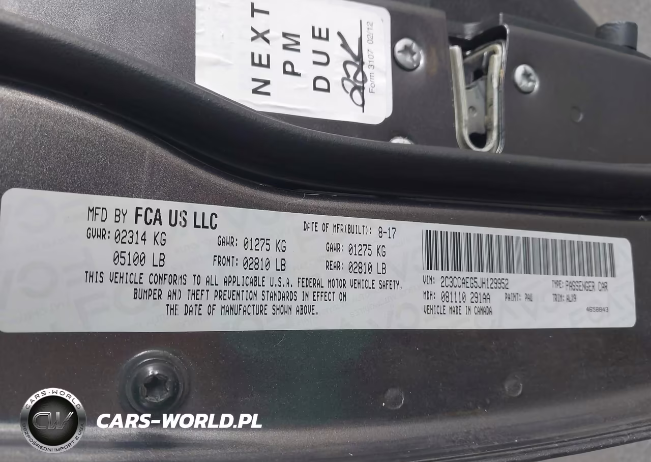 2018 Chrysler 300 Limited VIN:2C3CCAEG5JH129952 - 9