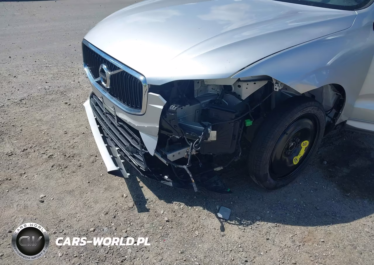 2018 Volvo Xc60 T6 Momentum VIN:LYVA22RK7JB101040 - 6