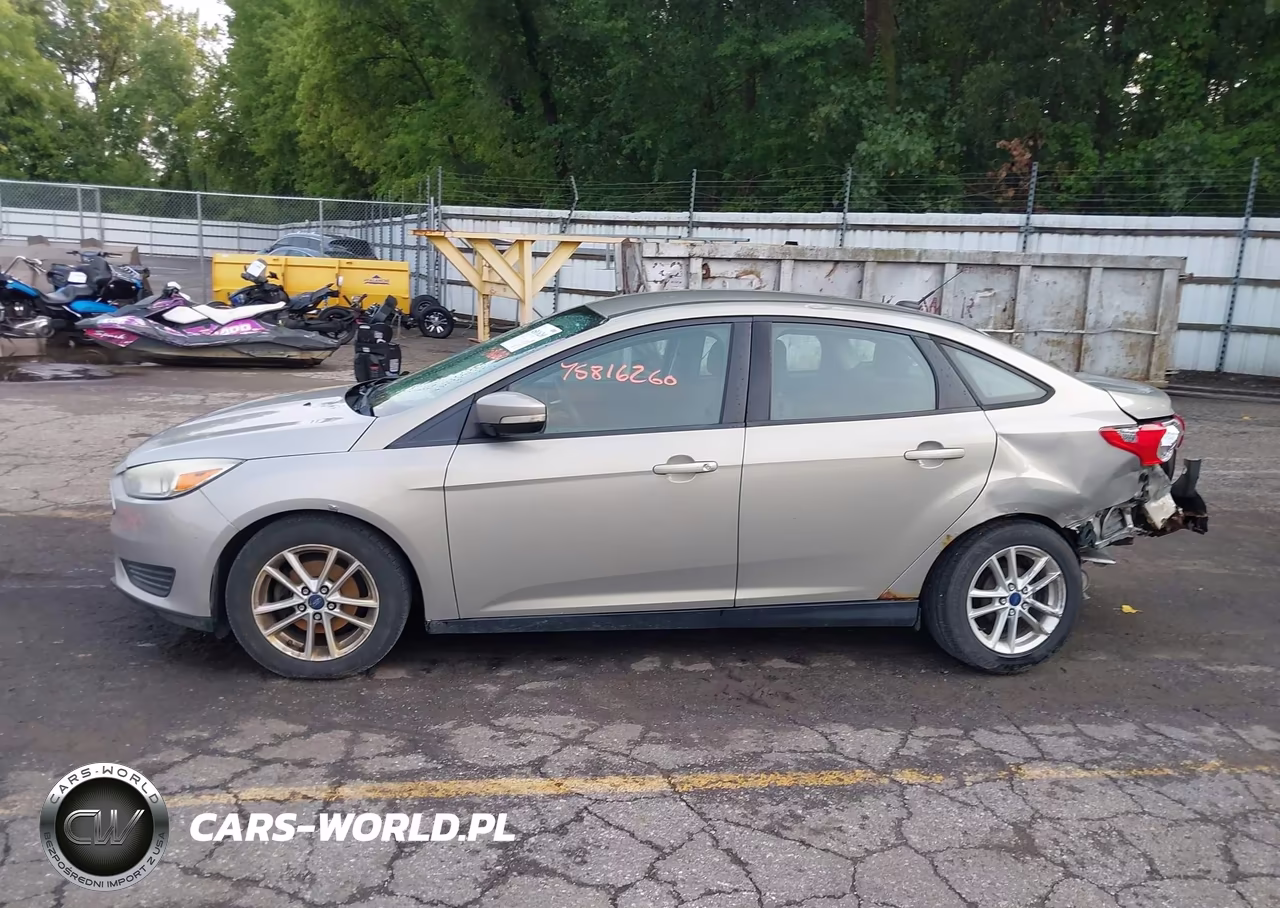 2015 Ford Focus Se VIN:1FADP3F28FL270579 - 15