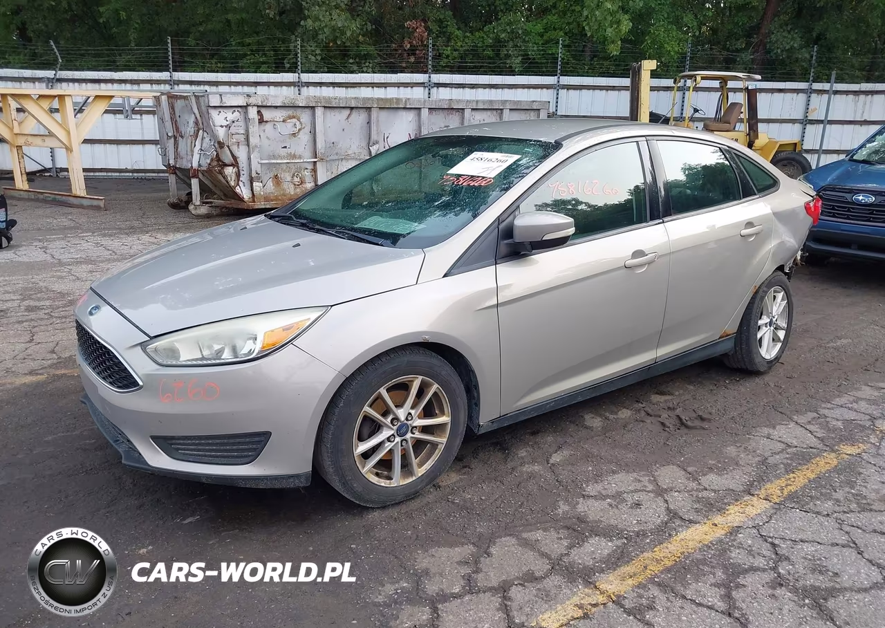 2015 Ford Focus Se VIN:1FADP3F28FL270579 - 2