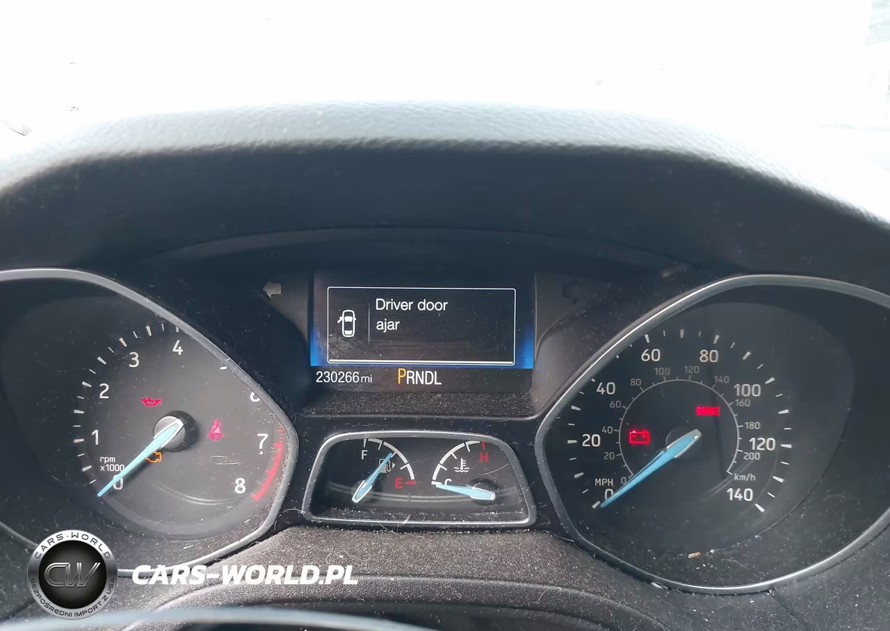 2015 Ford Focus Se VIN:1FADP3F28FL270579 - 7