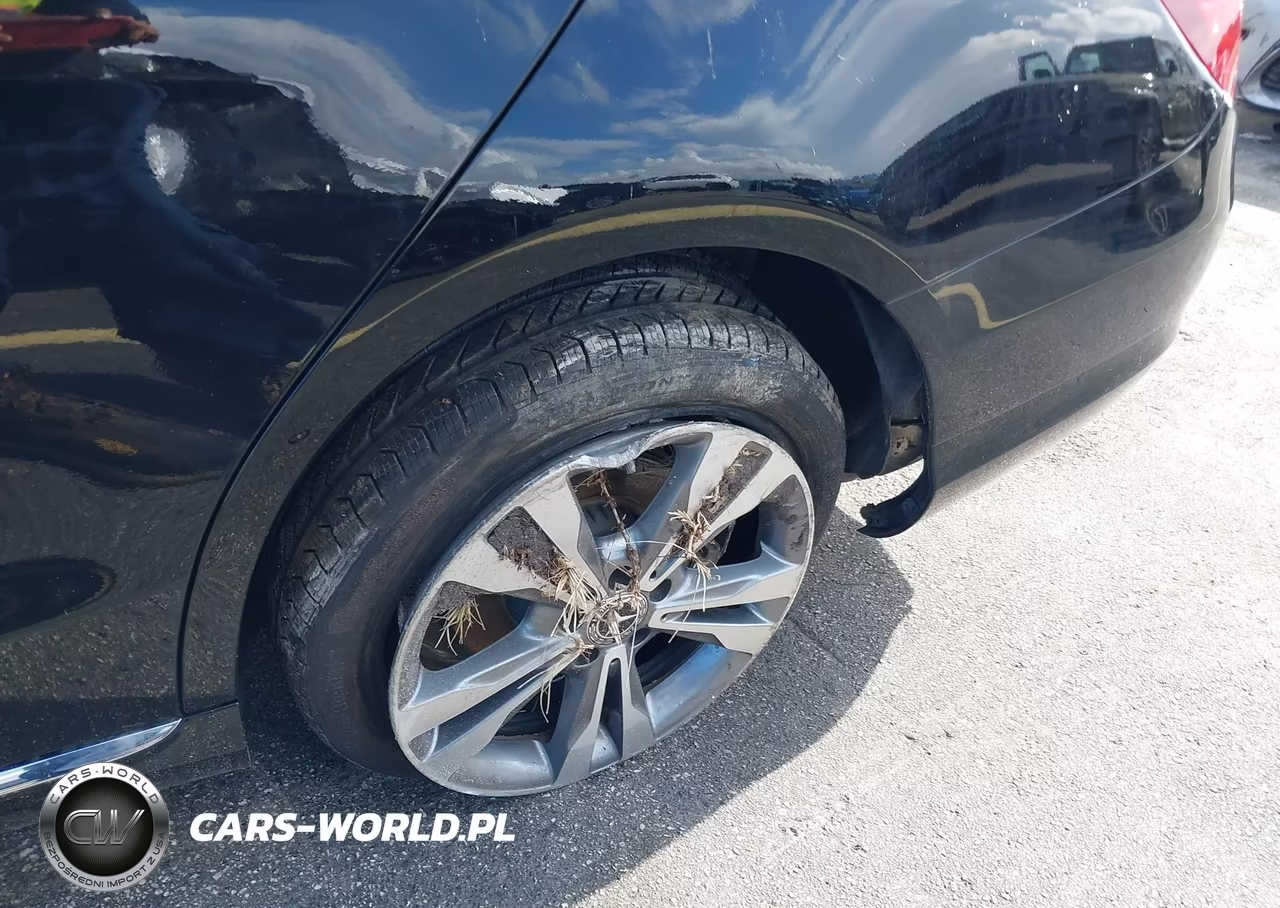 2018 Mercedes-Benz C 300 VIN:WDDWF4JB6JR412197 - 20