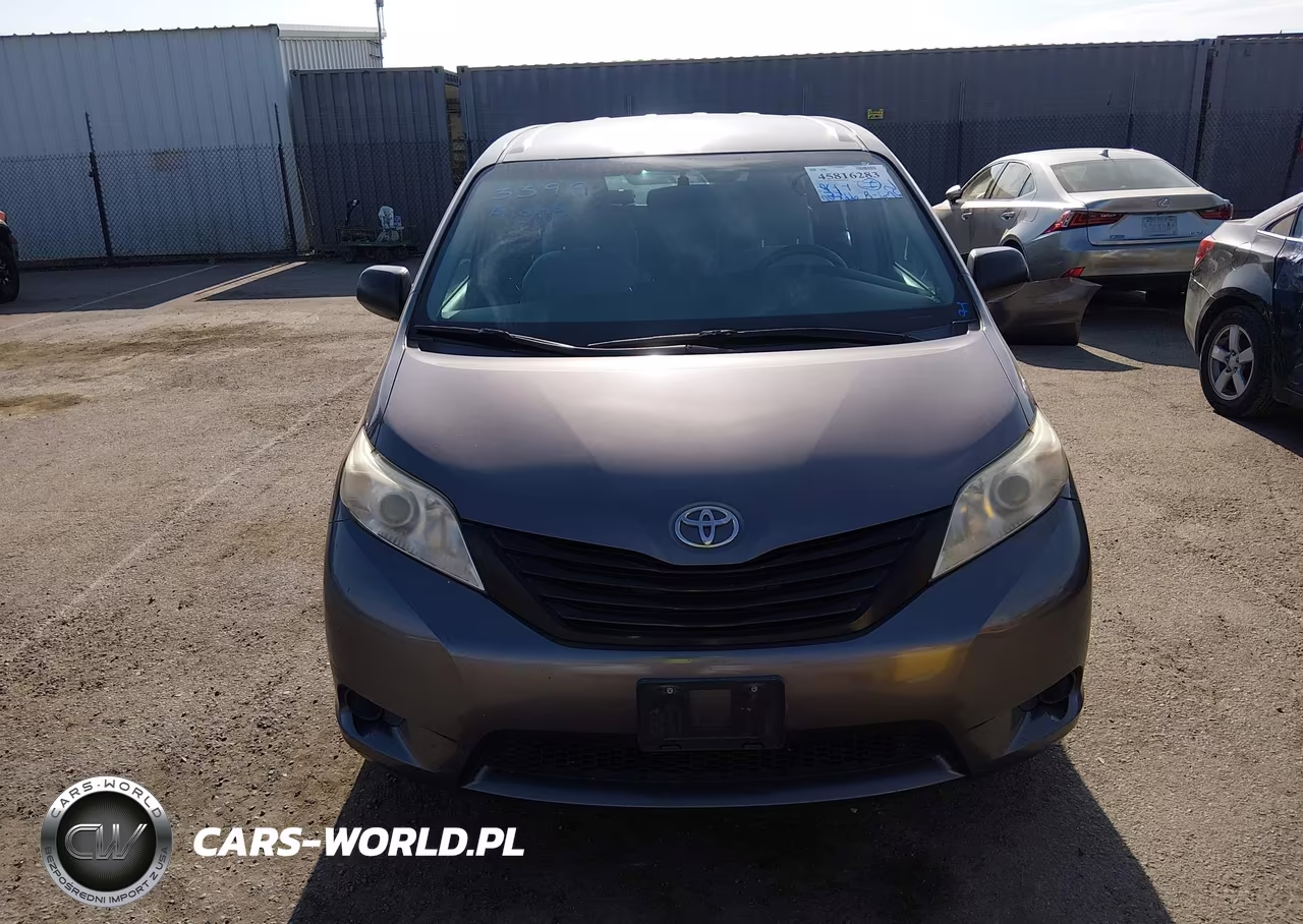2017 Toyota Sienna L 7 Passenger VIN:5TDZZ3DC6HS852980 - 13