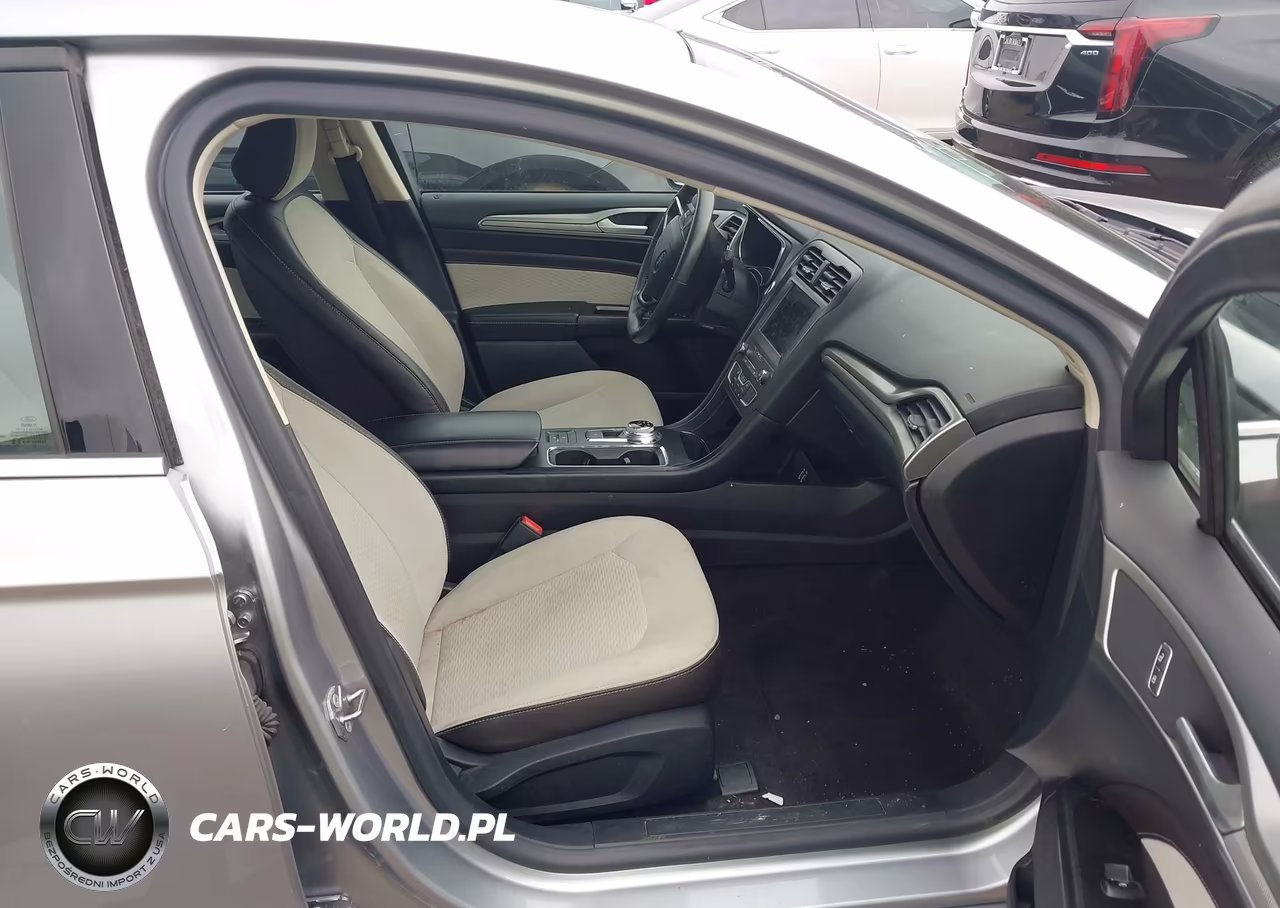 2020 Ford Fusion Se VIN:3FA6P0HD7LR222431 - 5