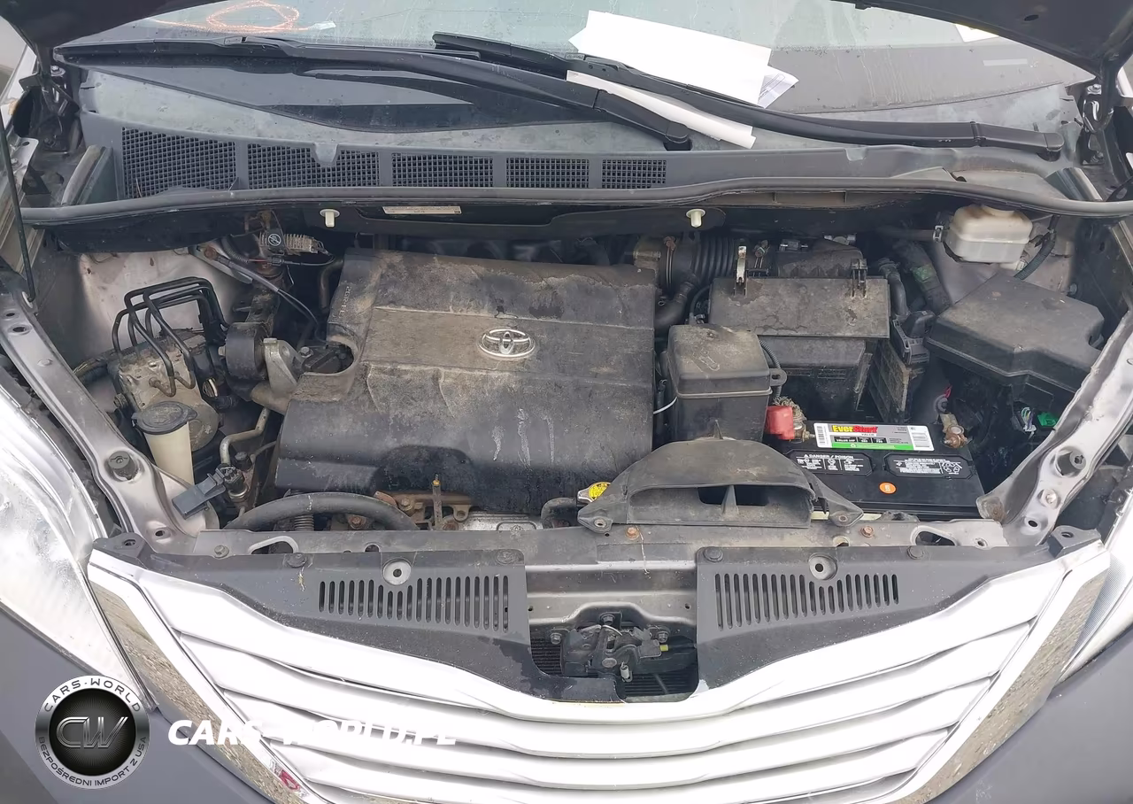 2011 Toyota Sienna Xle V6 VIN:5TDYK3DC3BS021072 - 10