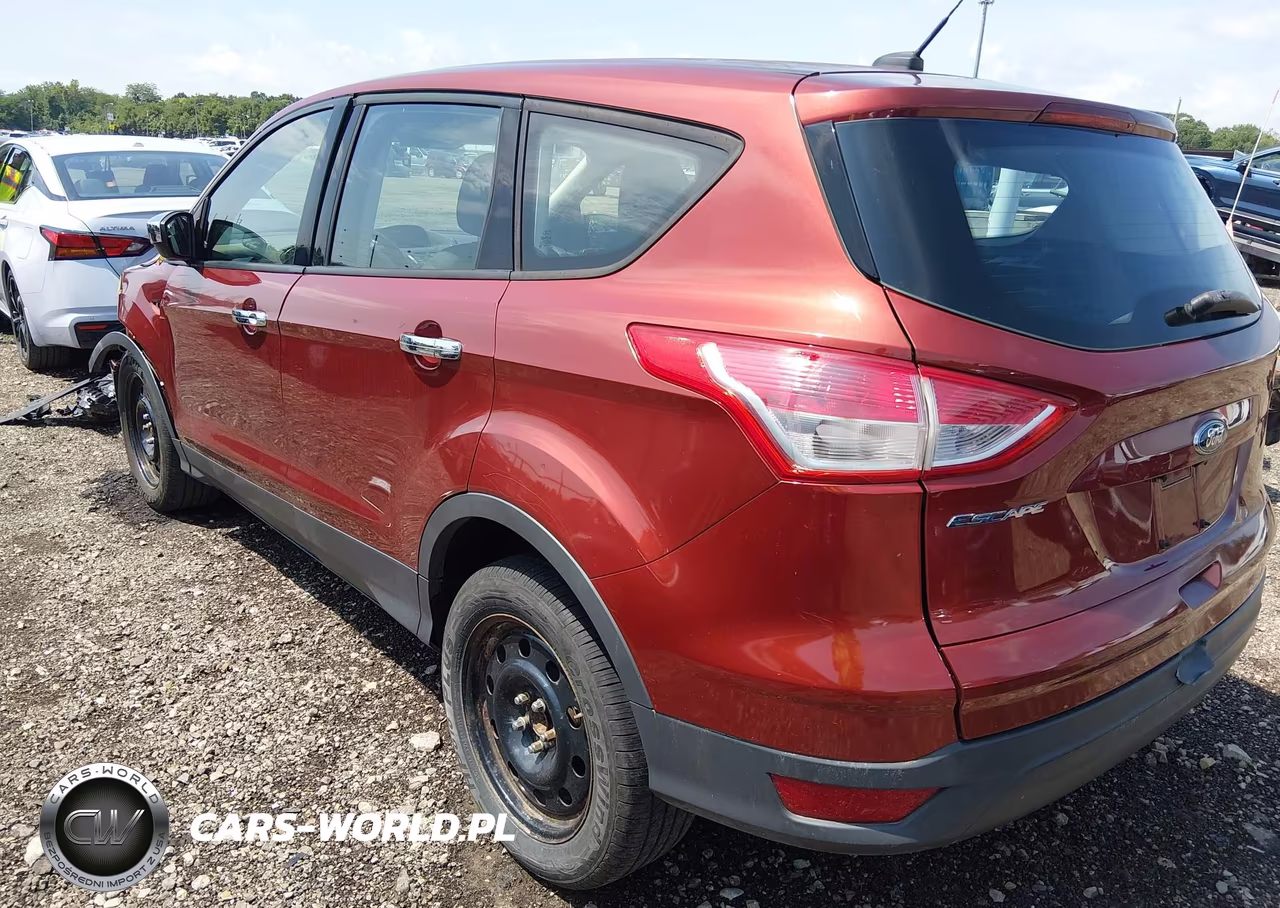 2015 Ford Escape S VIN:1FMCU0F74FUA39192 - 3
