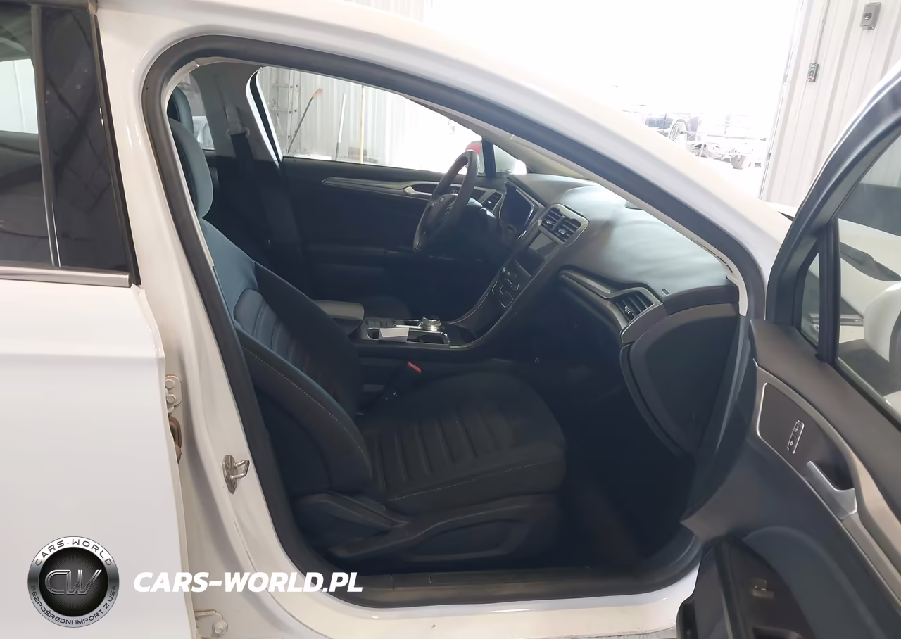 2020 Ford Fusion Hybrid Se VIN:3FA6P0LU8LR263674 - 5