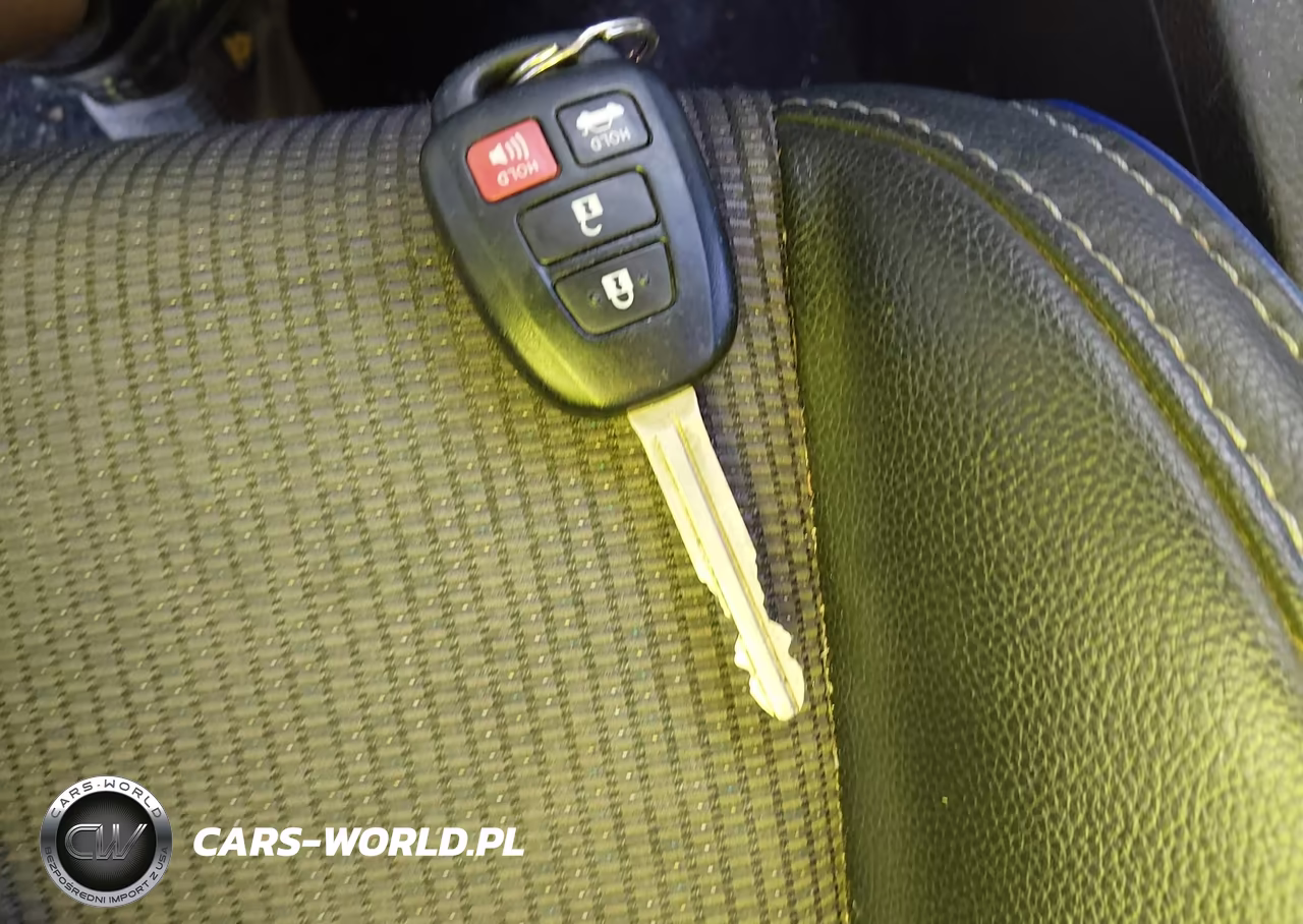 2017 Toyota Corolla Se VIN:5YFBURHE6HP590417 - 11