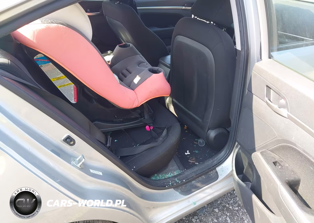 2020 Hyundai Elantra Sel VIN:KMHD84LF9LU026333 - 8