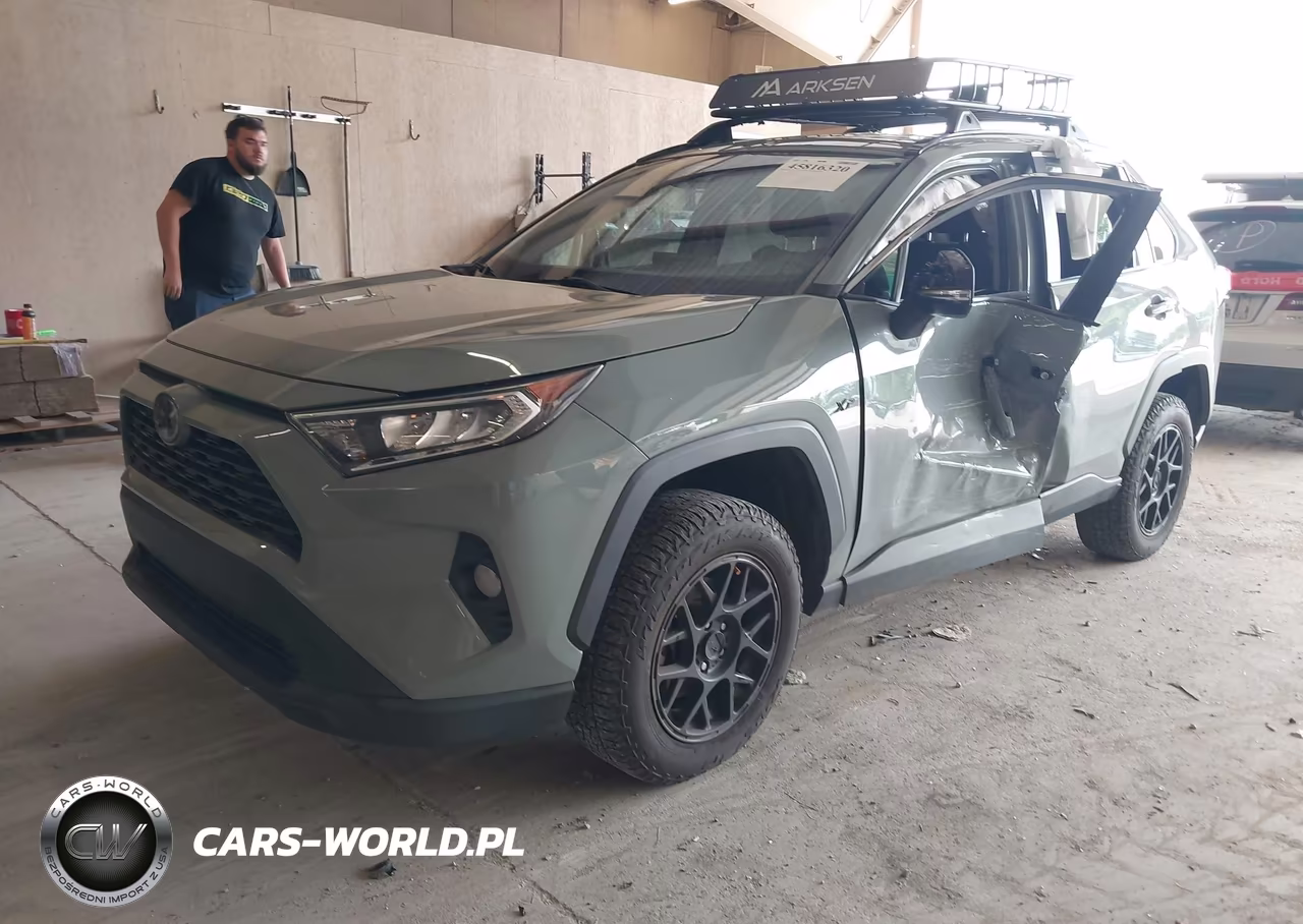 2021 Toyota Rav4 Xle VIN:2T3W1RFV5MW147267 - 2