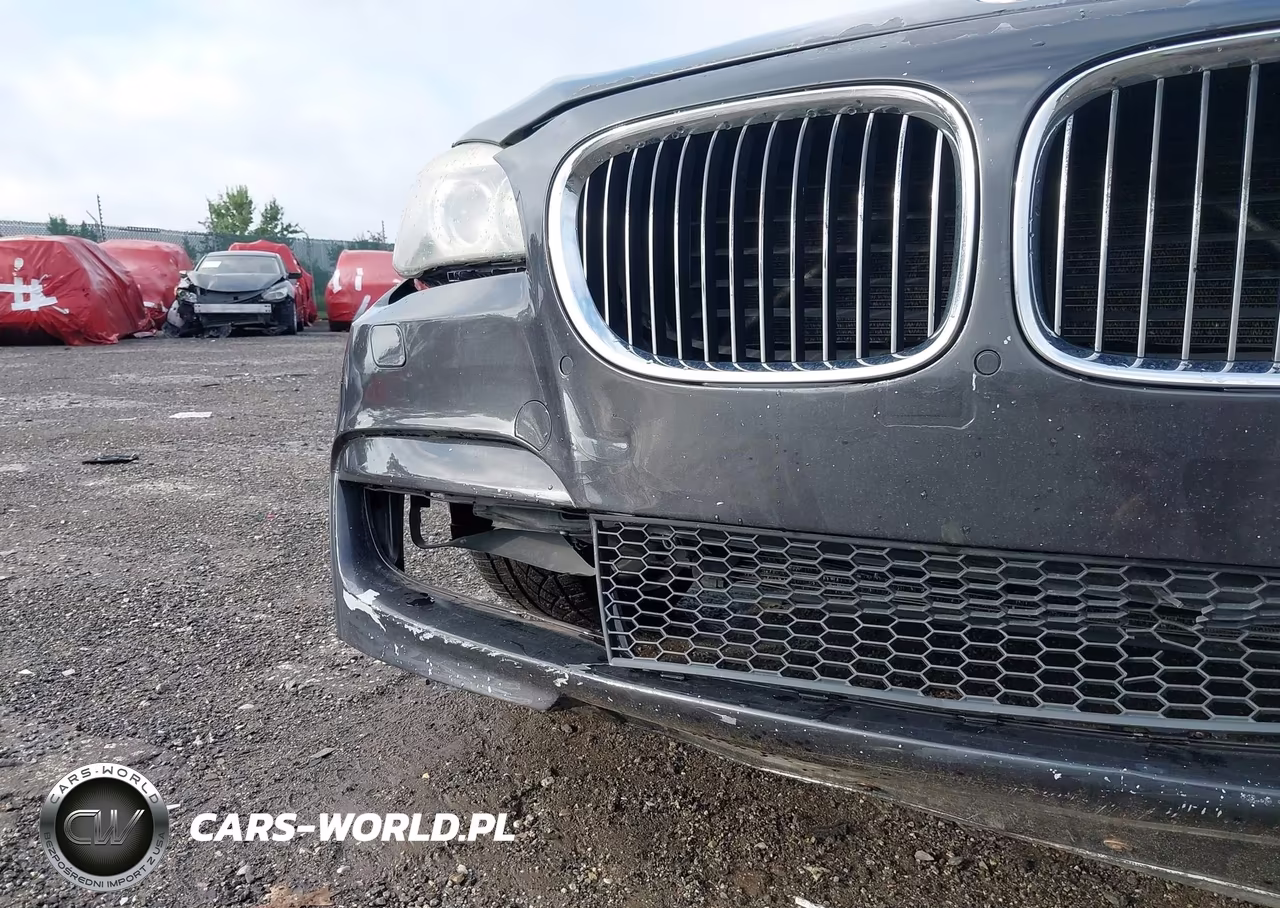 2012 BMW 740I VIN:WBAKA4C59CDS99387 - 13