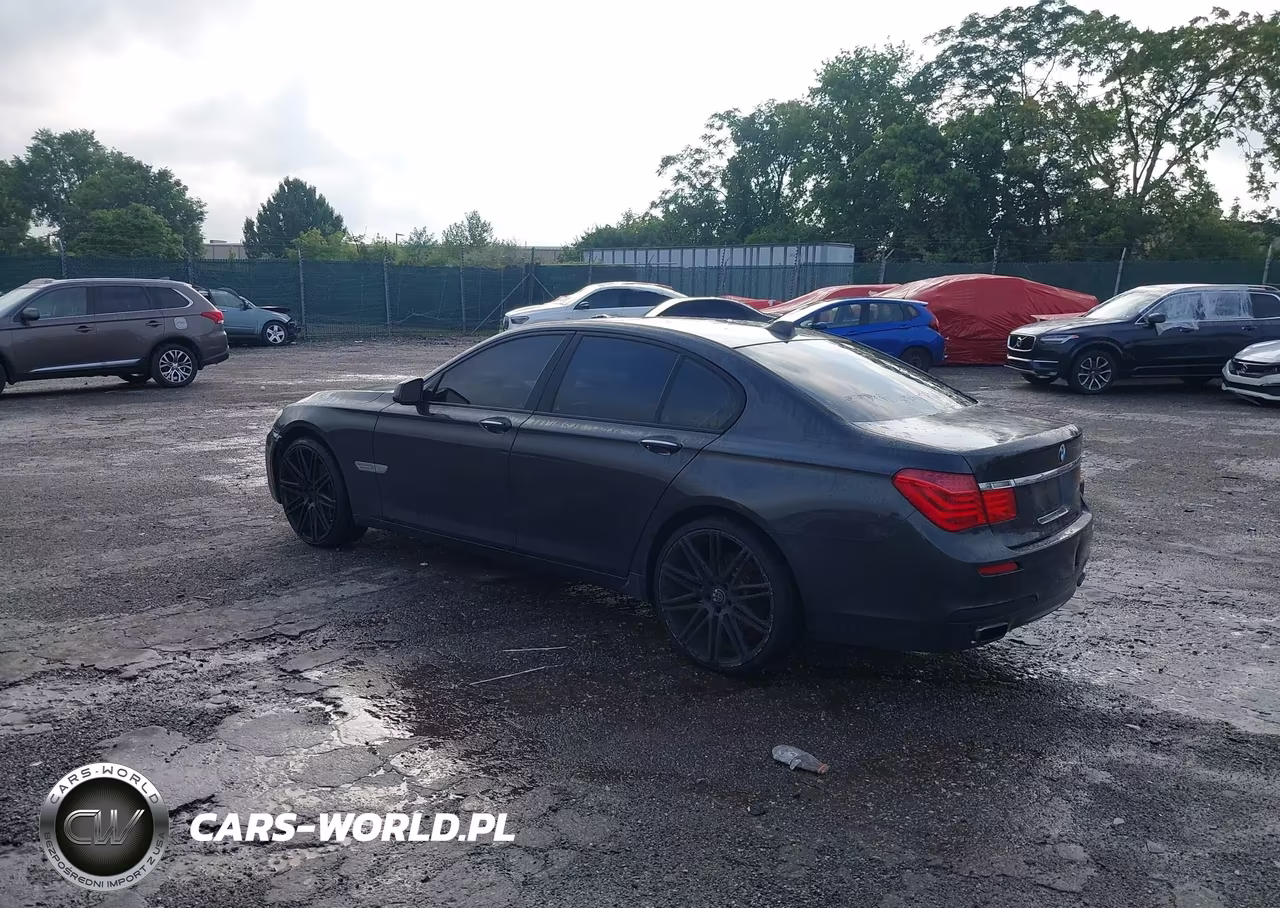 2012 BMW 740I VIN:WBAKA4C59CDS99387 - 3