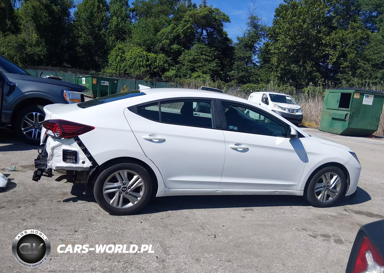 2020 Hyundai Elantra Sel VIN:5NPD84LF2LH621555 - 13