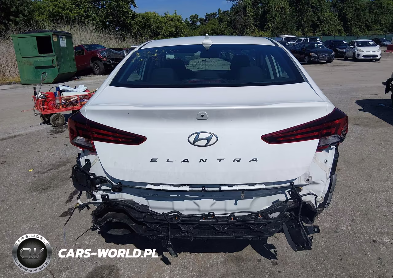 2020 Hyundai Elantra Sel VIN:5NPD84LF2LH621555 - 16