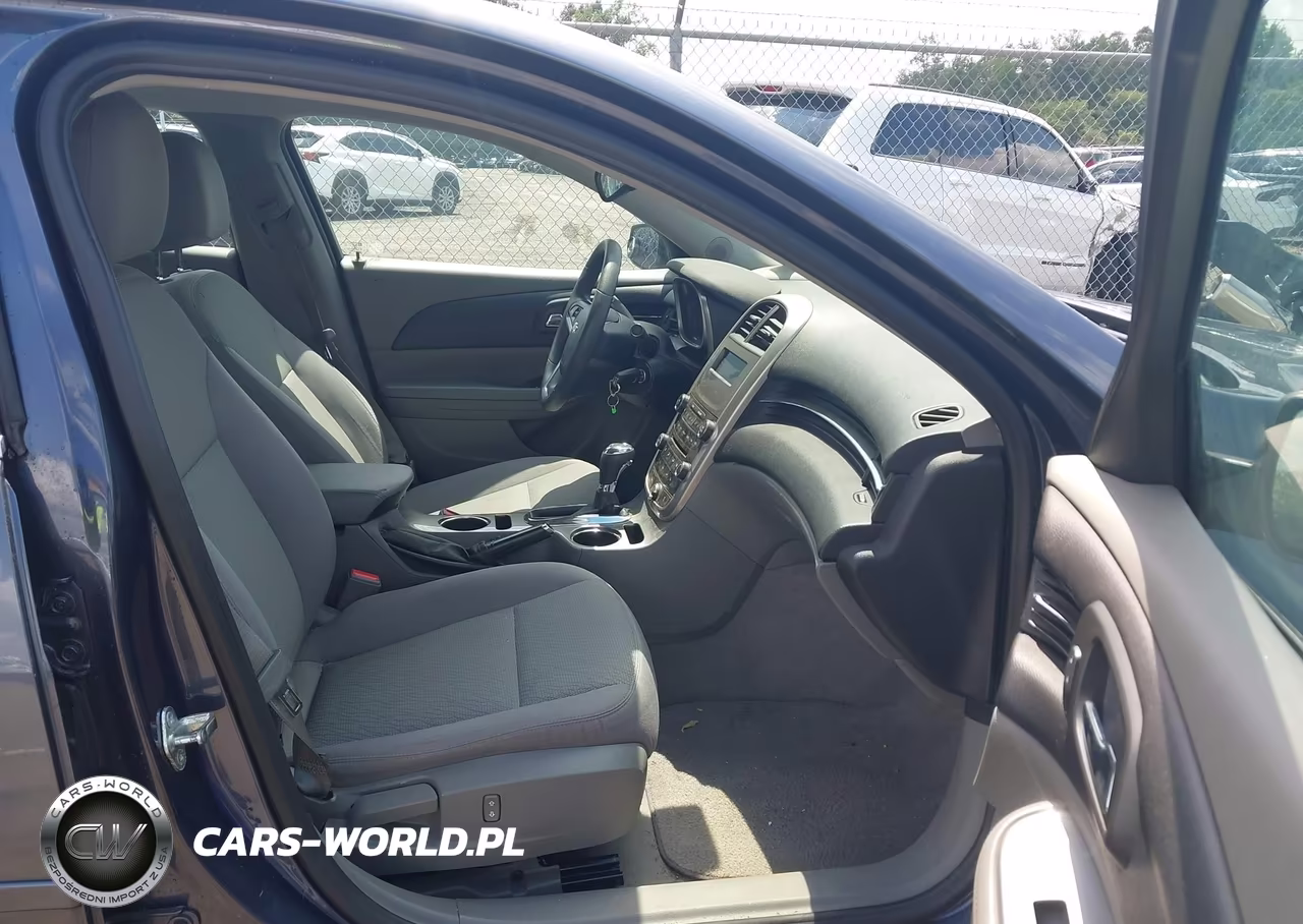 2014 Chevrolet Malibu 1Ls VIN:1G11B5SL0EF127492 - 5
