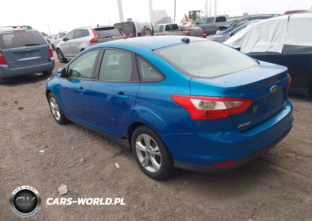 2013 Ford Focus Se VIN:1FADP3F23DL371994 - 3