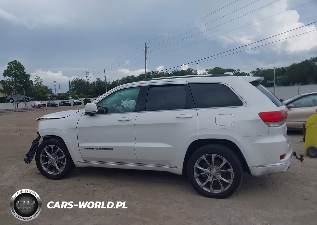 2019 Jeep Grand Cherokee Summit 4X4 VIN:1C4RJFJT1KC655382 - 14