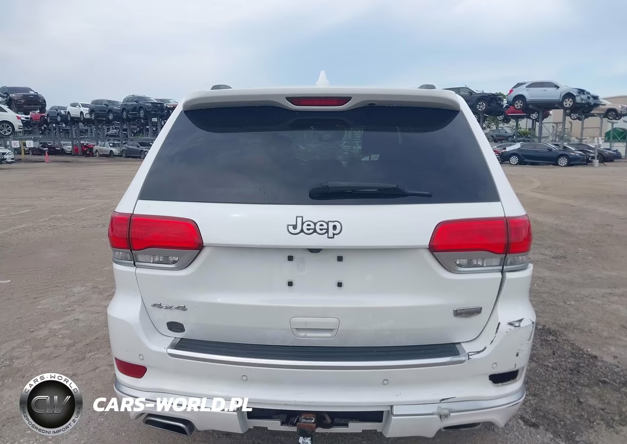 2019 Jeep Grand Cherokee Summit 4X4 VIN:1C4RJFJT1KC655382 - 16