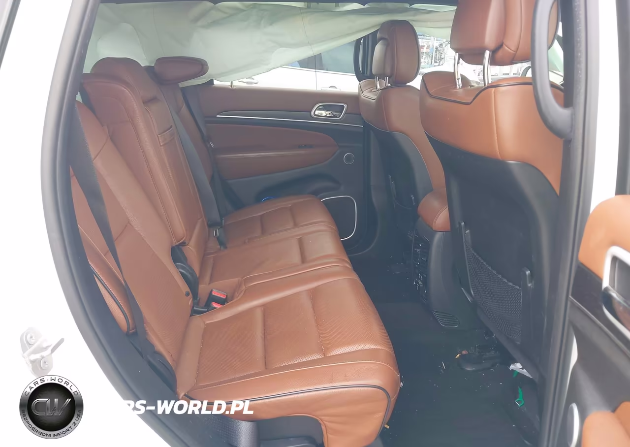 2019 Jeep Grand Cherokee Summit 4X4 VIN:1C4RJFJT1KC655382 - 8