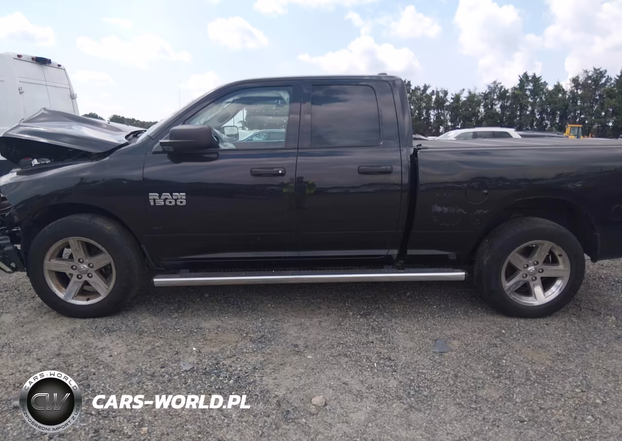2017 Ram 1500 Express 4X4 6'4 Box VIN:1C6RR7FG1HS596432 - 15