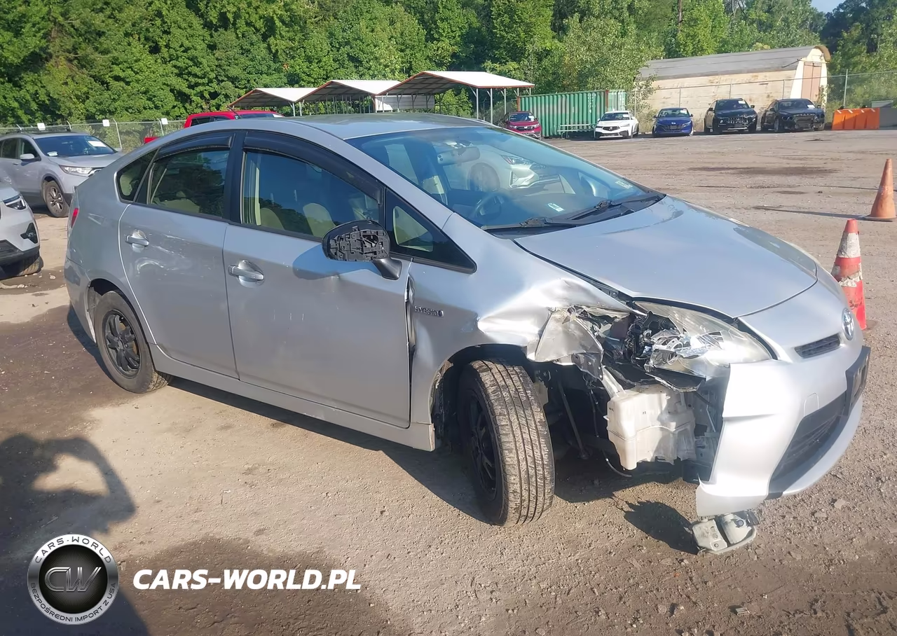 2013 Toyota Prius Three