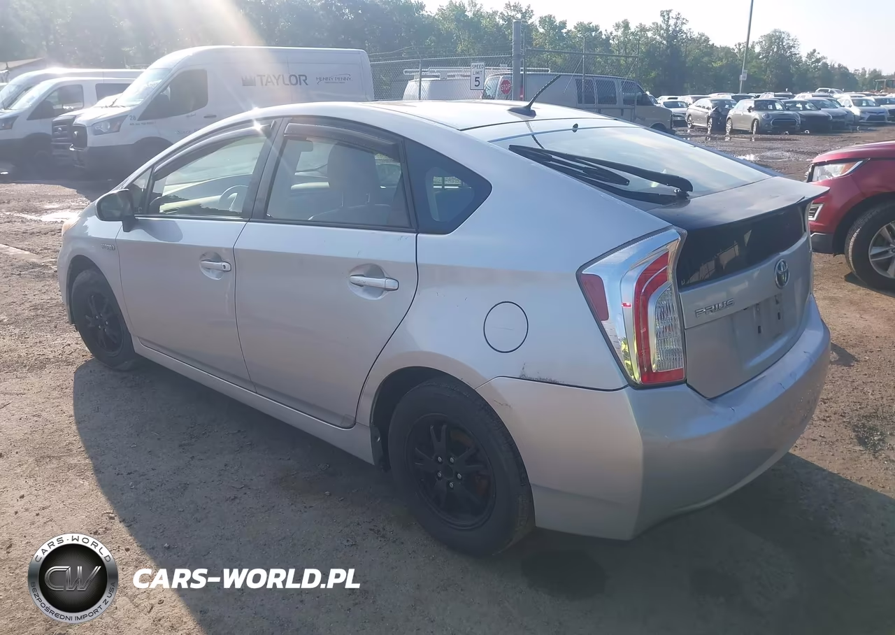 2013 Toyota Prius Three VIN:JTDKN3DU7D5579568 - 3