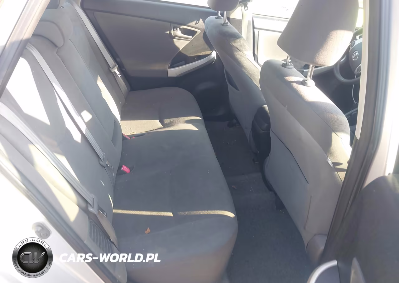 2013 Toyota Prius Three VIN:JTDKN3DU7D5579568 - 8