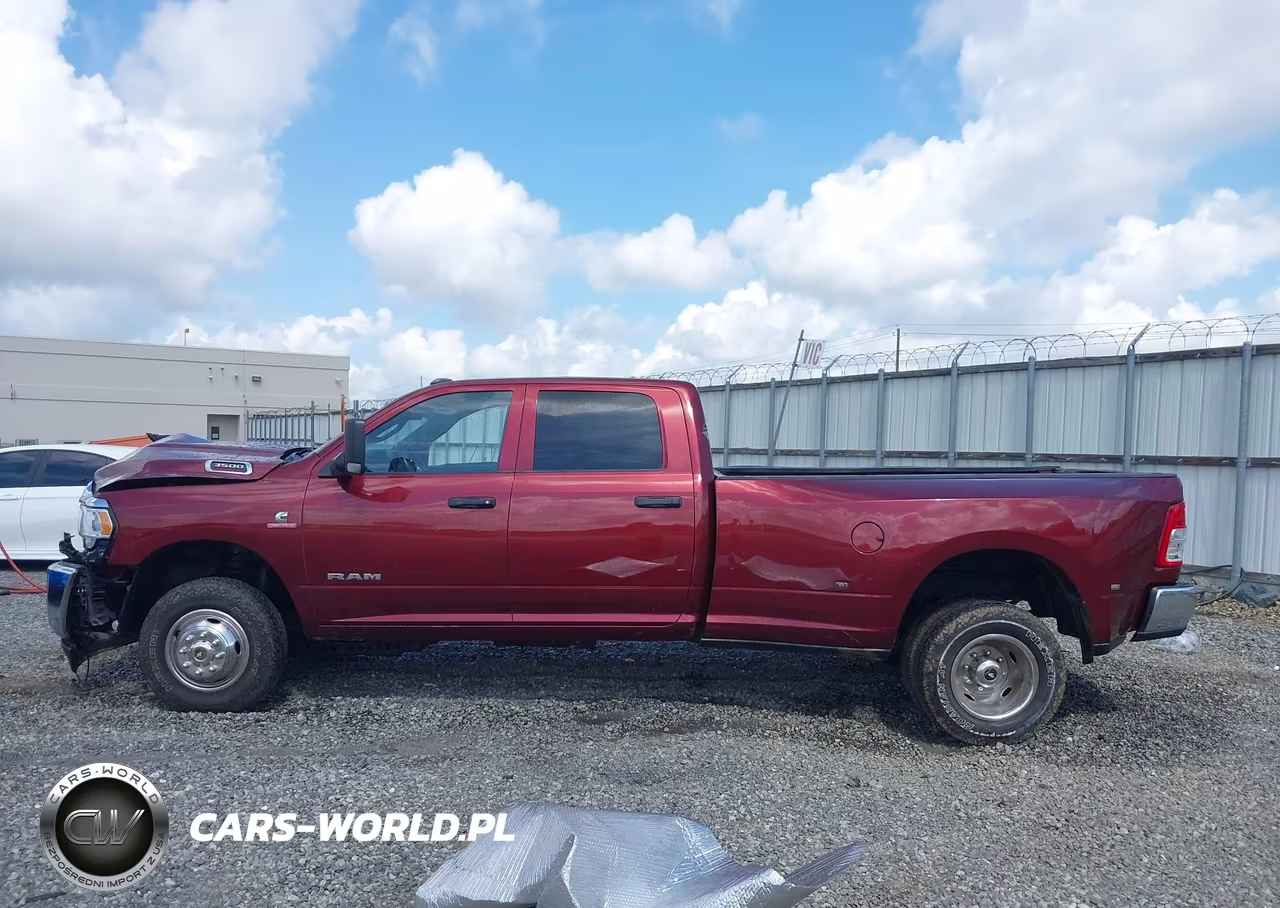 2021 Ram 3500 Tradesman 4X4 8' Box VIN:3C63RRGL1MG538139 - 14