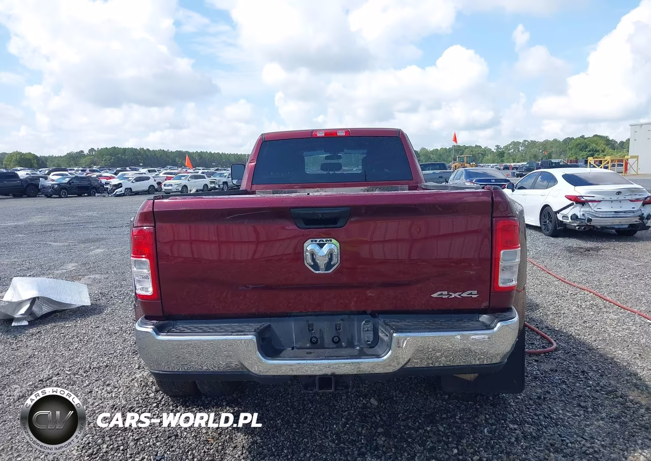 2021 Ram 3500 Tradesman 4X4 8' Box VIN:3C63RRGL1MG538139 - 16