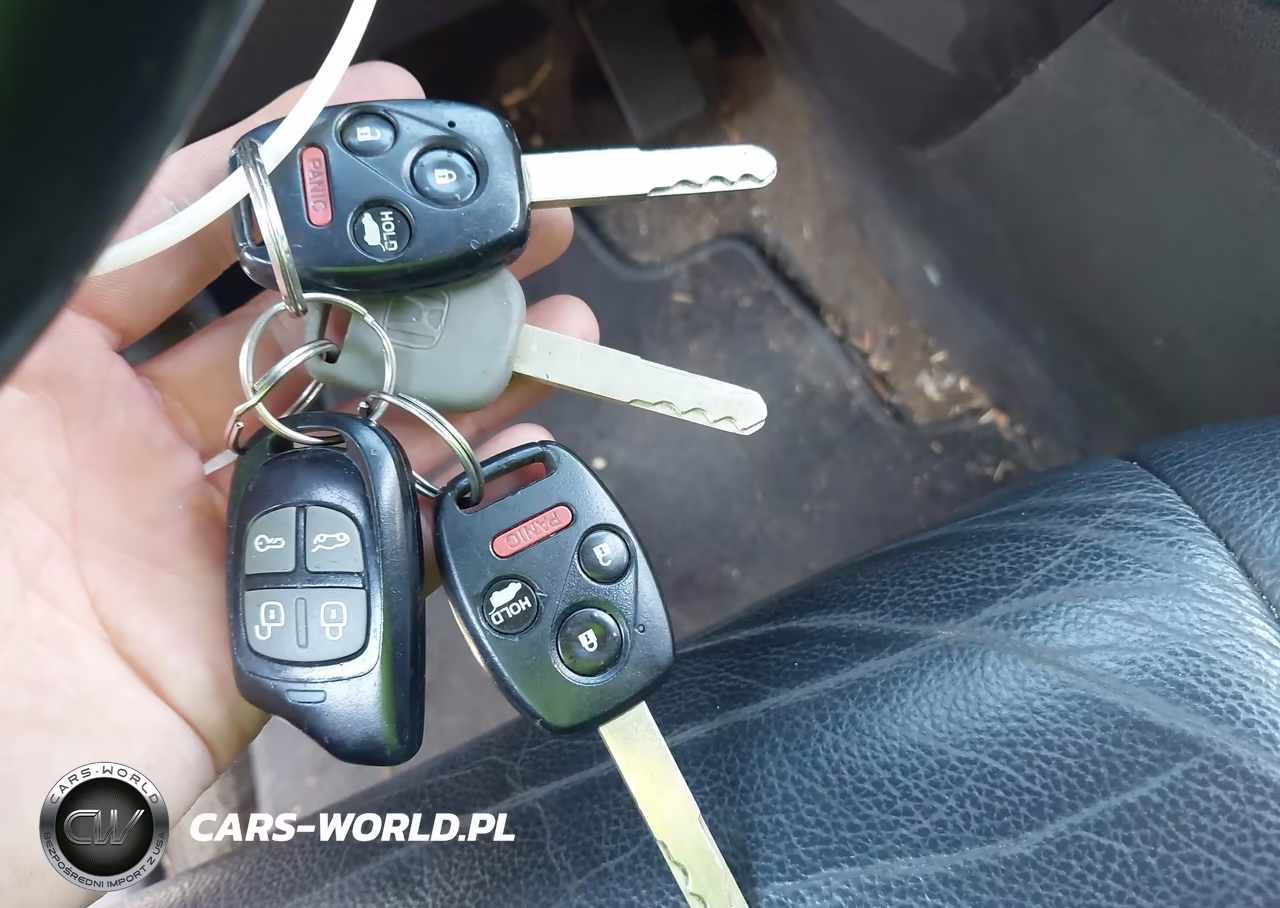 2013 Honda Pilot Touring VIN:5FNYF4H91DB048402 - 11