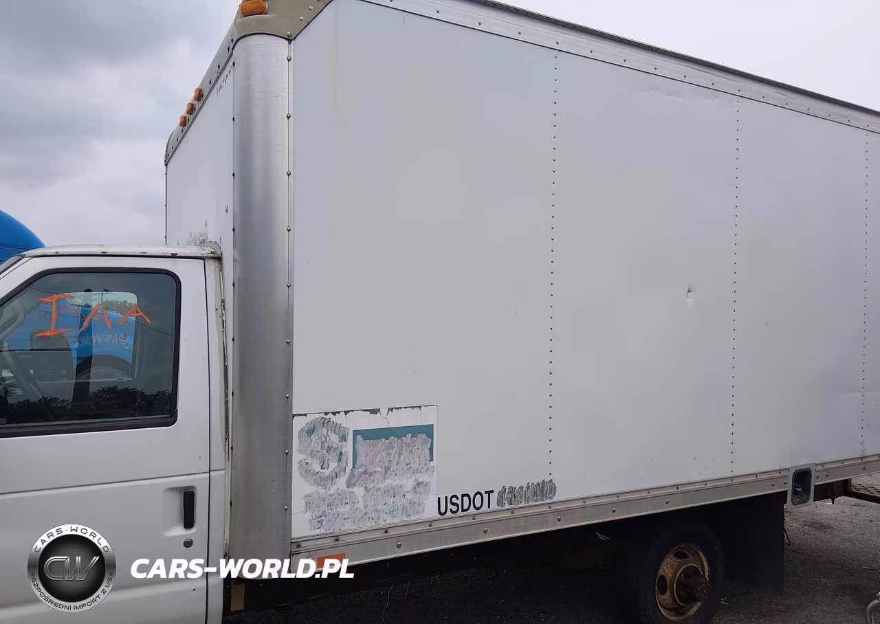 2010 Ford E-450 Cutaway VIN:1FDXE4FS6ADB00187 - 14