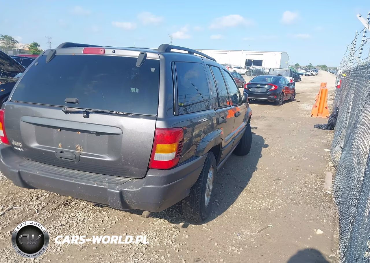 2003 Jeep Grand Cherokee Laredo VIN:1J4GW48S03C604266 - 4
