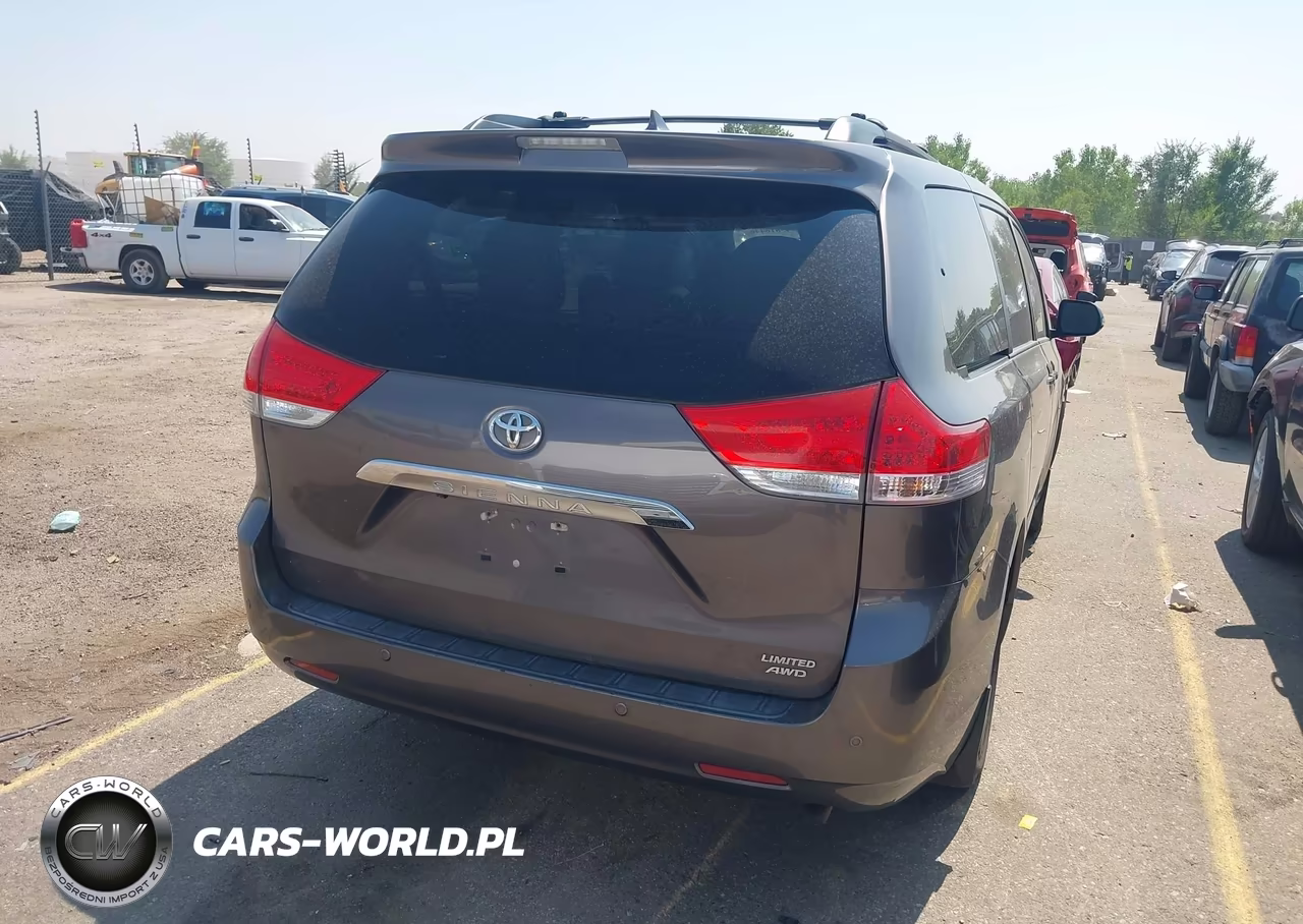 2013 Toyota Sienna Limited 7 Passenger VIN:5TDDK3DC7DS067909 - 16