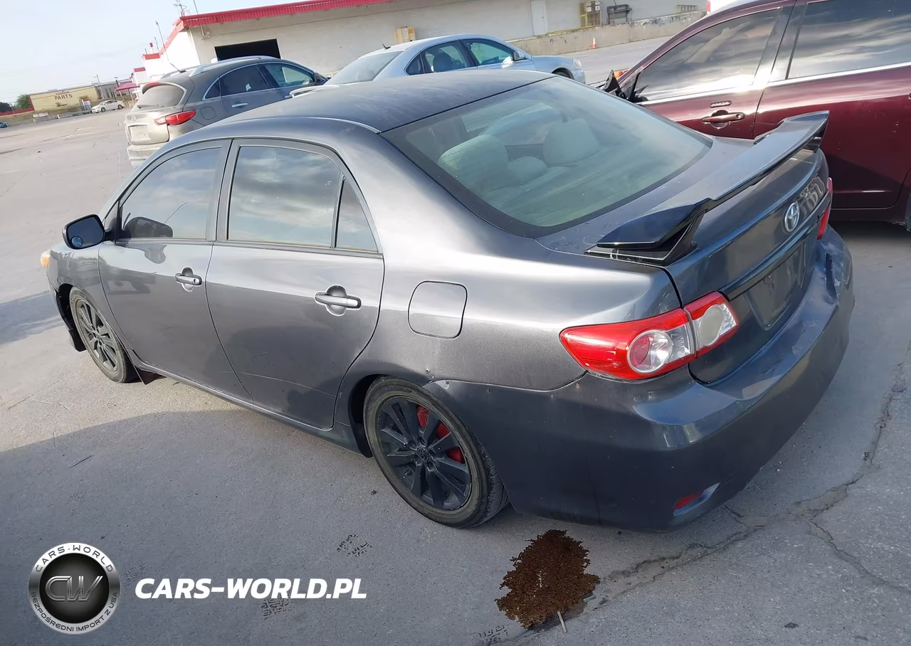 2011 Toyota Corolla Le VIN:JTDBU4EE4BJ093207 - 3