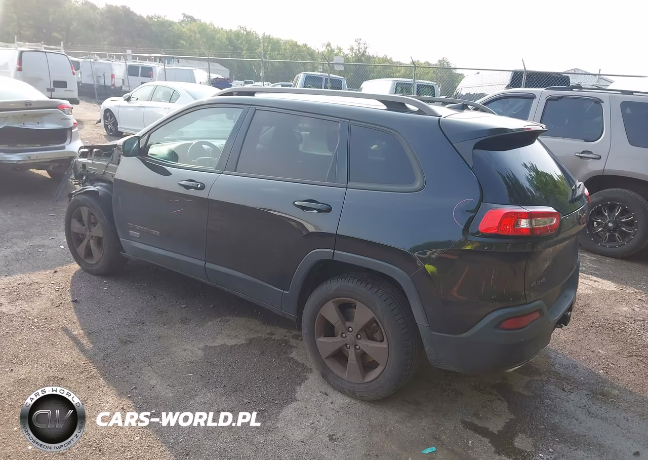 2016 Jeep Cherokee 75Th Anniversary VIN:1C4PJMCS2GW305099 - 3