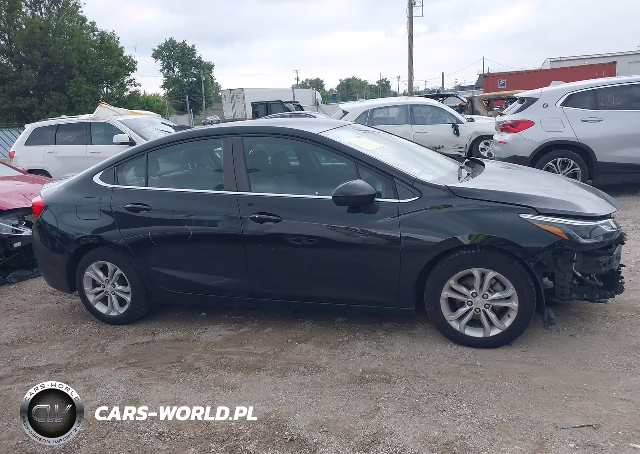 2019 Chevrolet Cruze Lt VIN:1G1BE5SM4K7120426 - 13