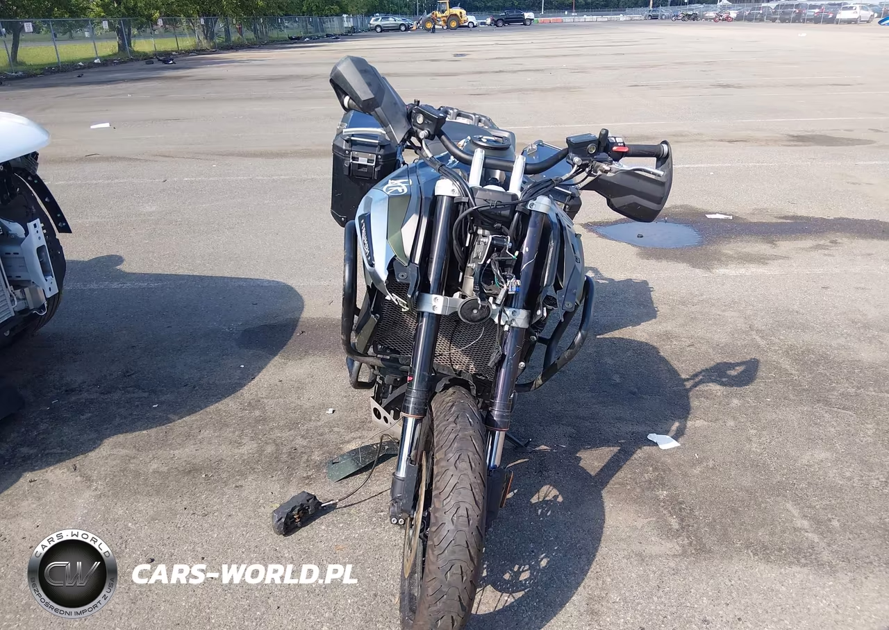 2018 Triumph Motorcycle Explorer Xcx VIN:SMTF43XB9JJ882578 - 5