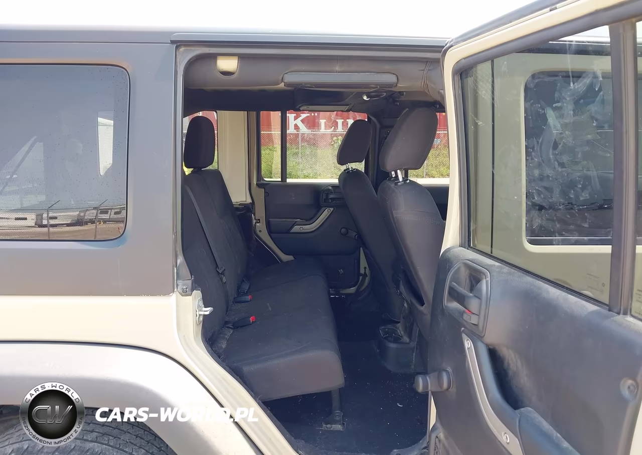 2018 Jeep Wrangler Jk Unlimited Sport 4X4 VIN:1C4BJWDG5JL858385 - 8