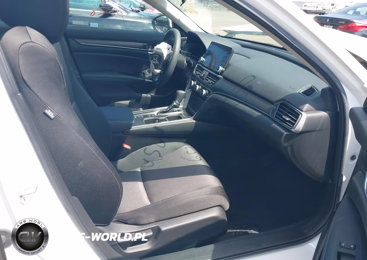 2022 Honda Accord Lx VIN:1HGCV1F11NA038621 - 5