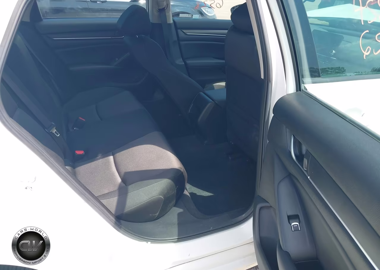 2022 Honda Accord Lx VIN:1HGCV1F11NA038621 - 8