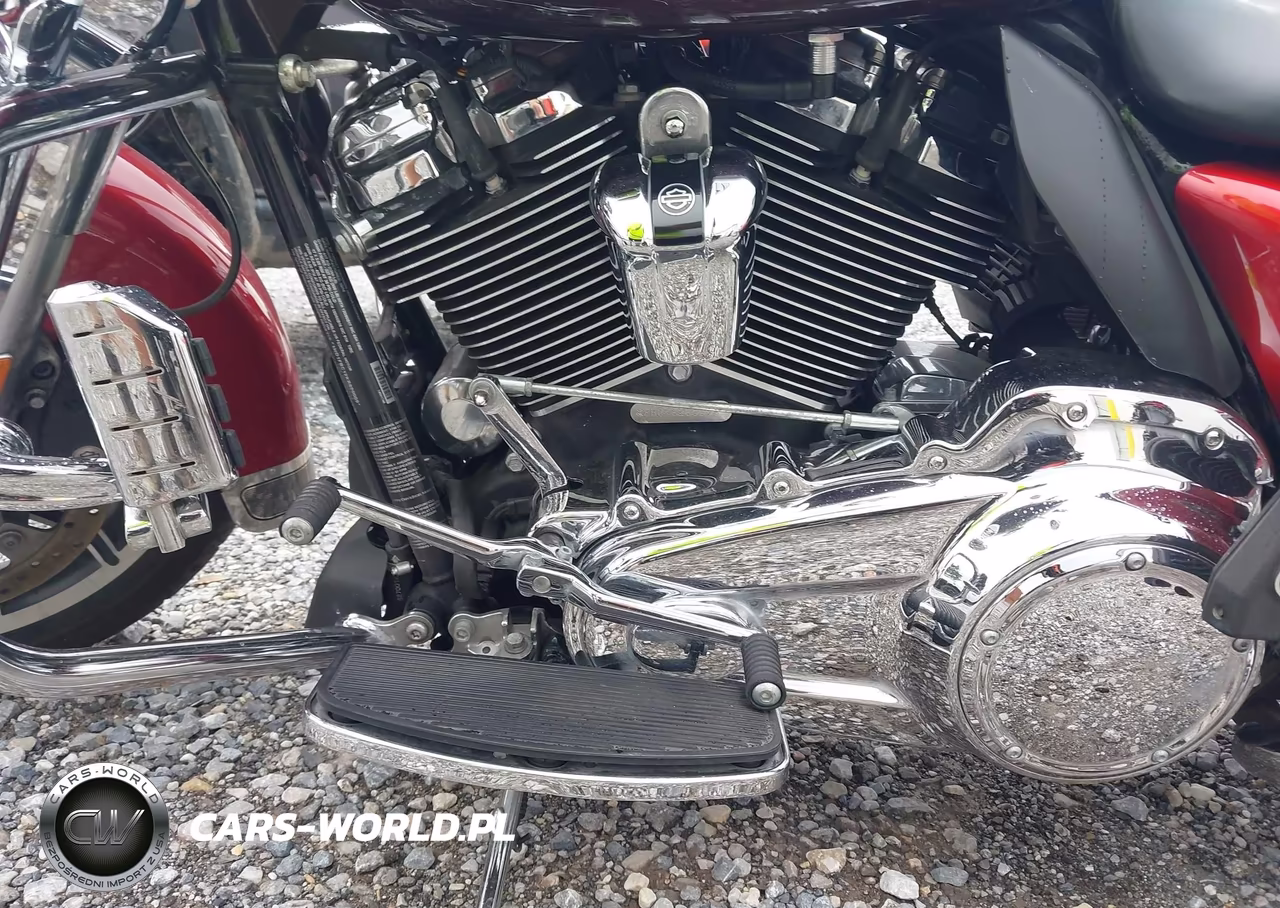 2019 Harley-Davidson Flhr VIN:1HD1FBC12KB626559 - 9