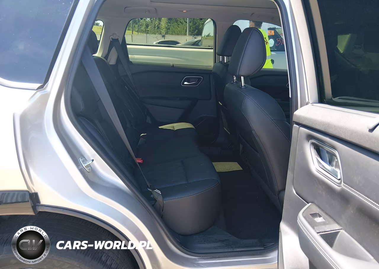 2026 Nissan Rogue Platinum VIN:JN8BT3DD8TW300695 - 8