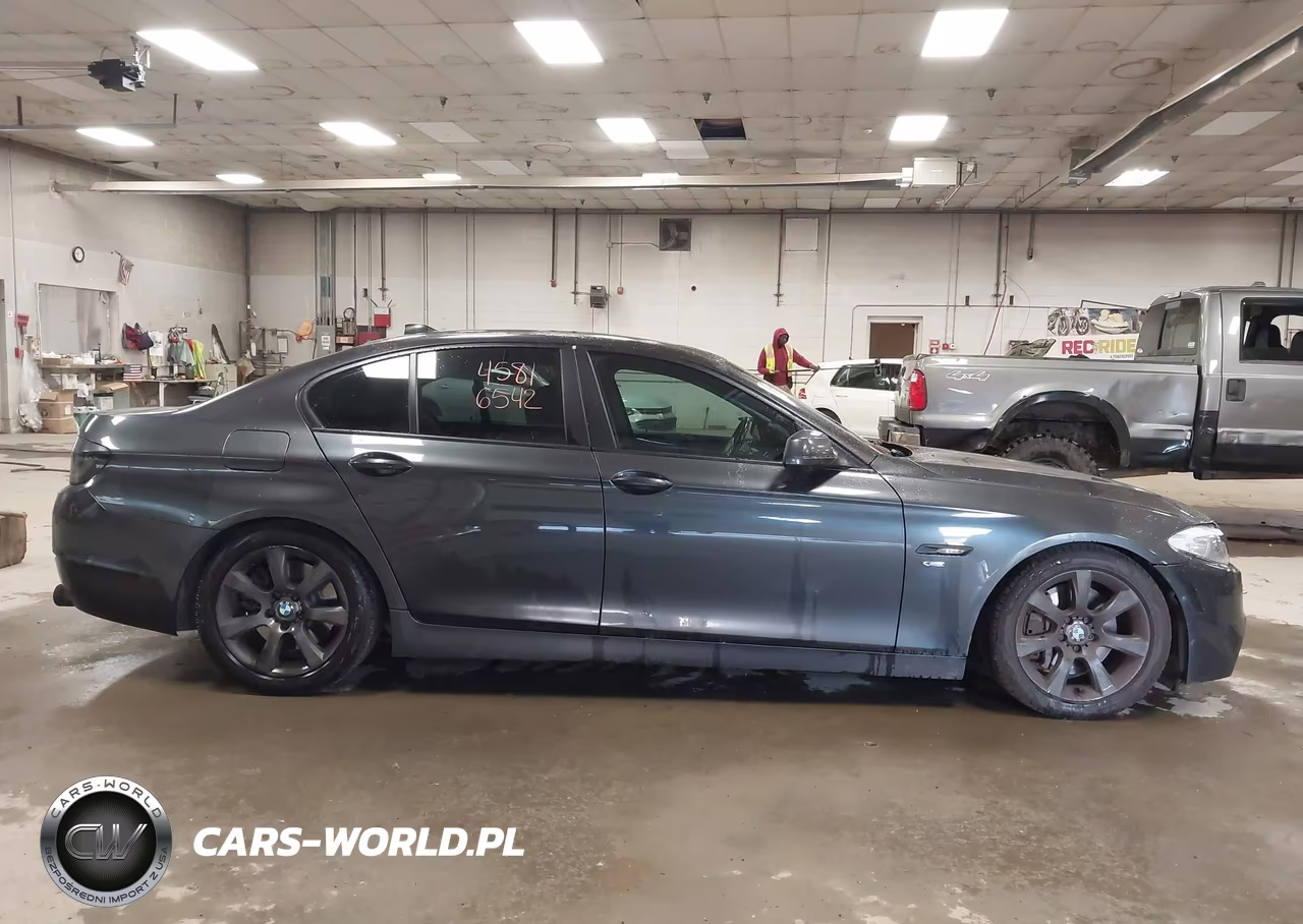 2011 BMW 550I xDrive VIN:WBAFU9C5XBC784552 - 13
